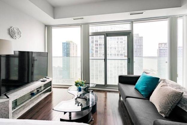 Comfort Opulence Suites Downtown 20th Floor View Hotel
