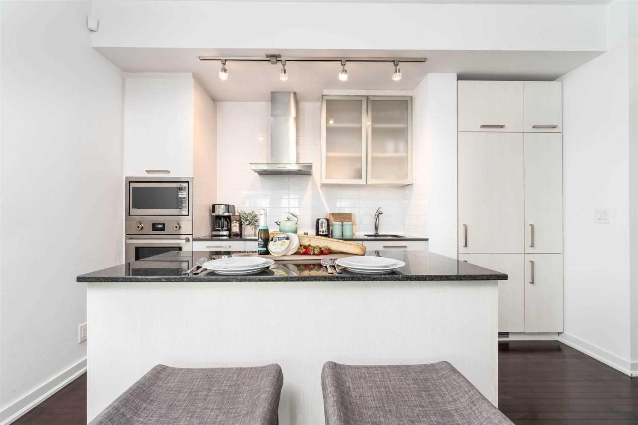 Hotel Comfort Opulence Suites Superior 3 Bedroom 48th Floor With View *