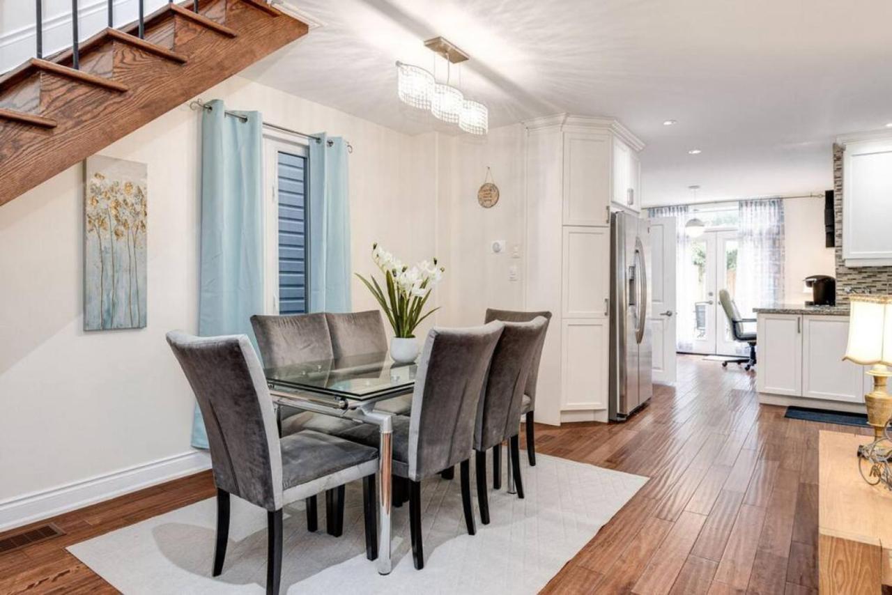 3br Casa Close To Woodbine With Deck Area And Wfh *
