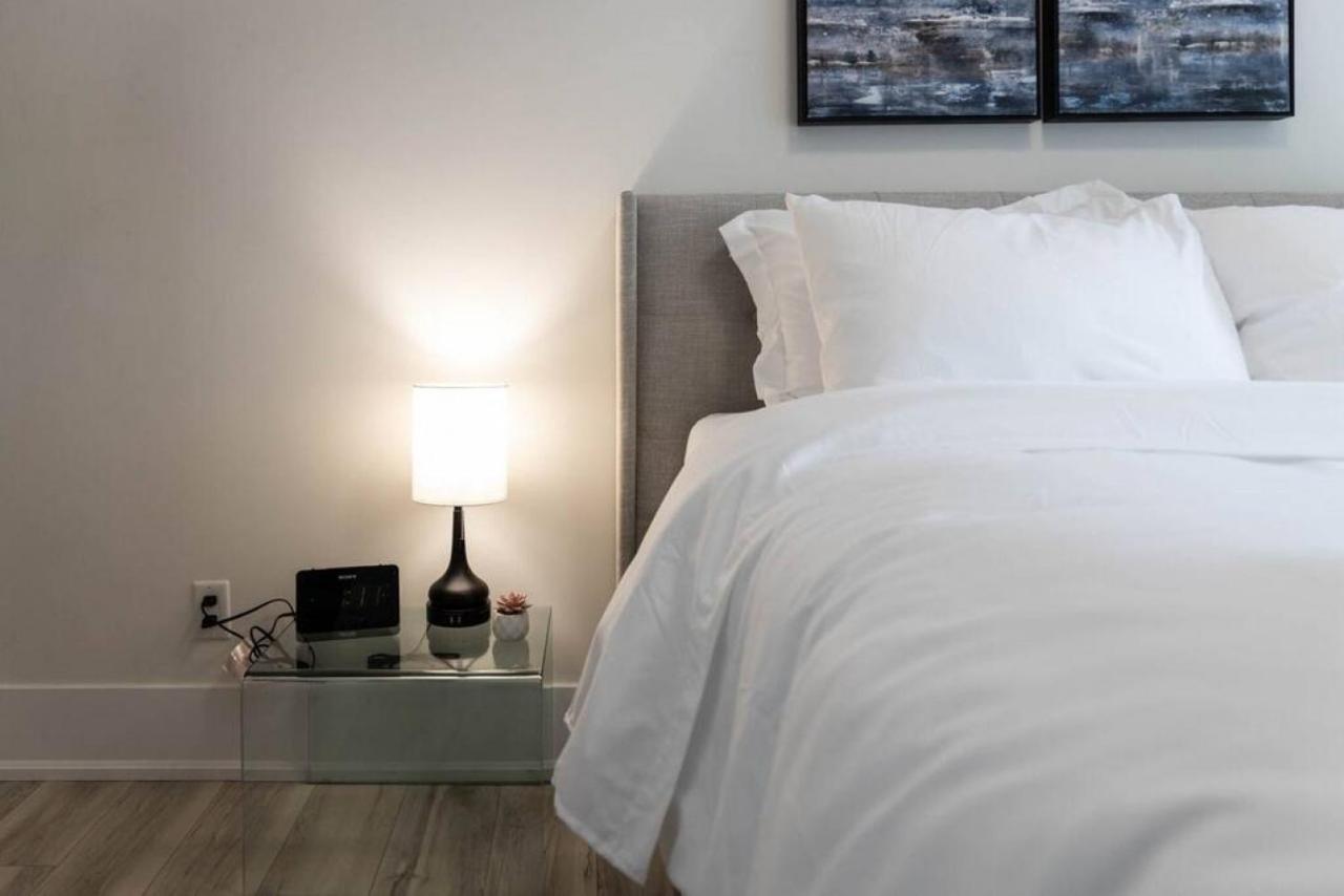 2br Fantastic View Of Cn Tower And Roger Centre Holiday home