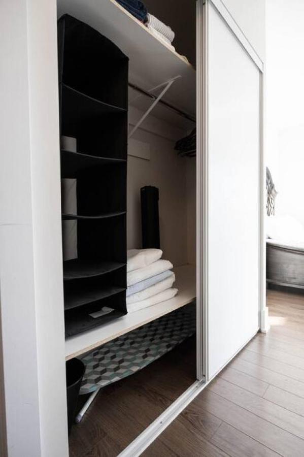Exec 2br 2bth W Million Dollar View Of Cn Tower Holiday home Toronto
