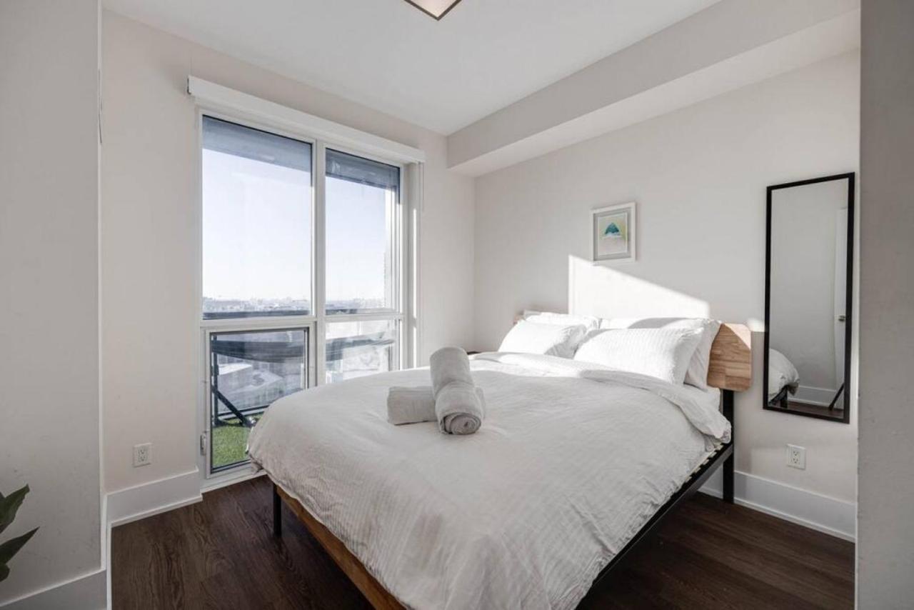 Holiday home Exec 2br 2bth W Million Dollar View Of Cn Tower *