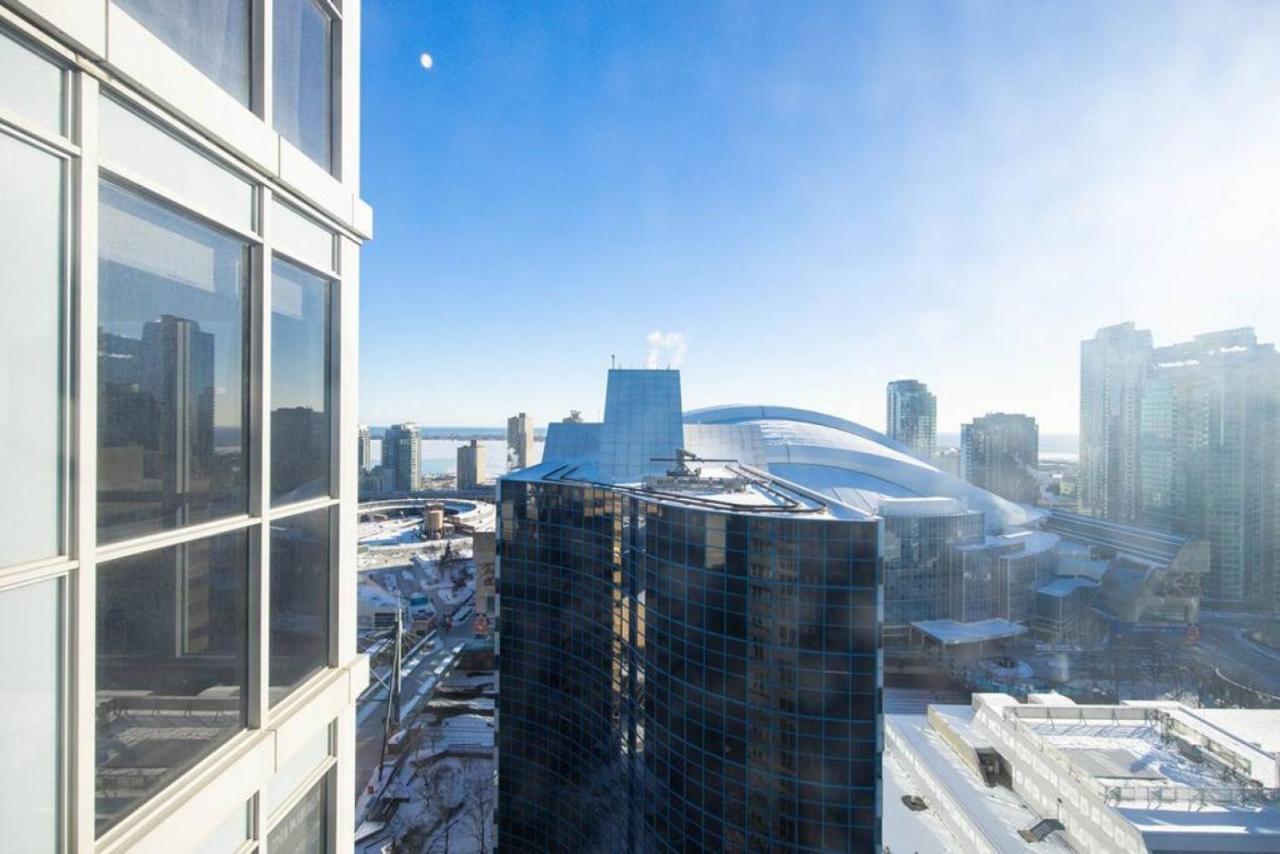 Exec 2br 2bth W Million Dollar View Of Cn Tower Toronto