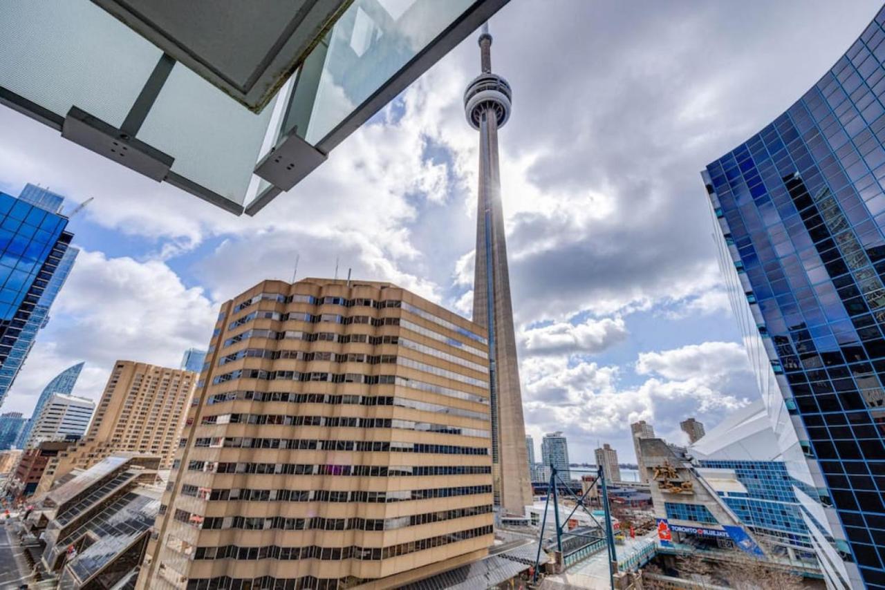 Holiday home 2br Fantastic View Of Cn Tower And Roger Centre