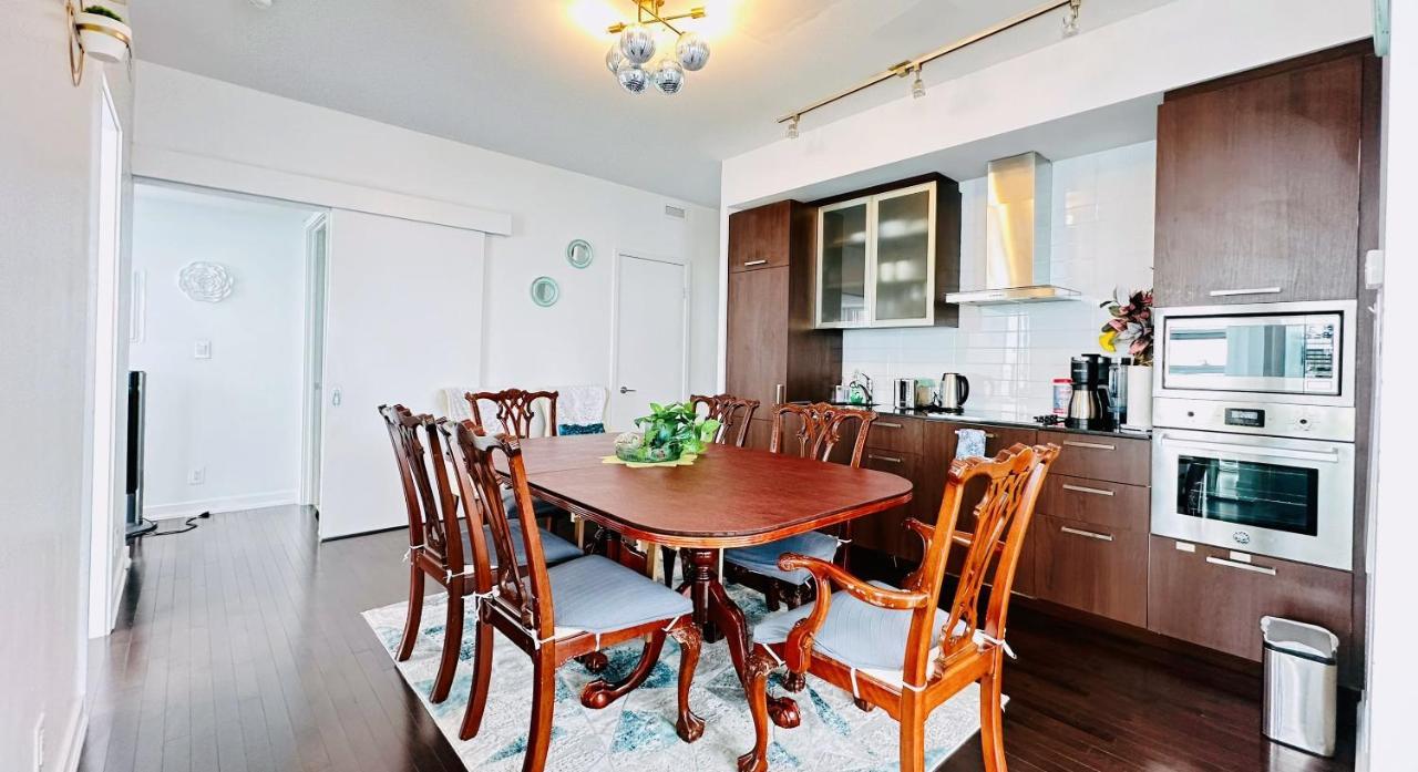 Superior 49th Floor 3 Bedroom With Cn Tower And View Hotel Toronto