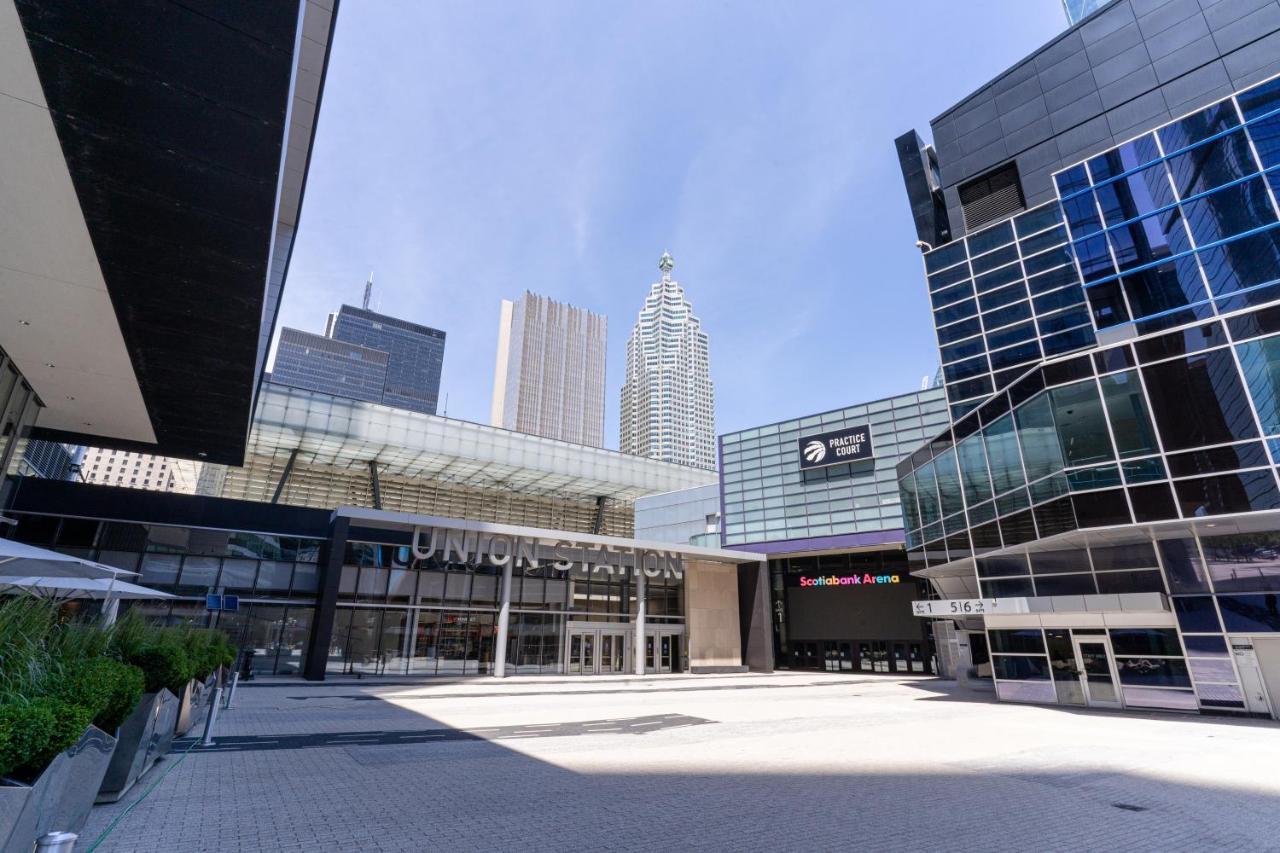 Beautiful Modern Luxurious Scotiabank Arena Aparthotel