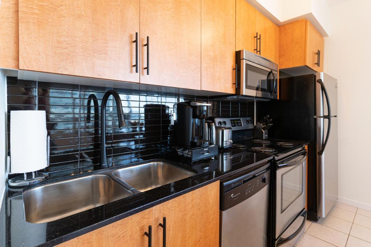 Aparthotel Beautiful Modern Luxurious Scotiabank Arena *