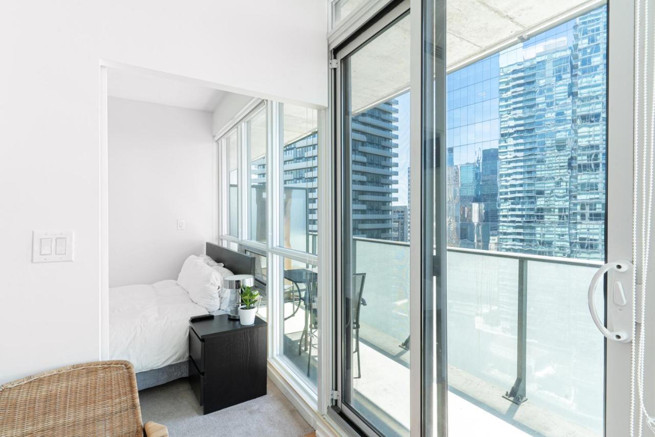 Beautiful Modern Luxurious Scotiabank Arena Aparthotel Toronto