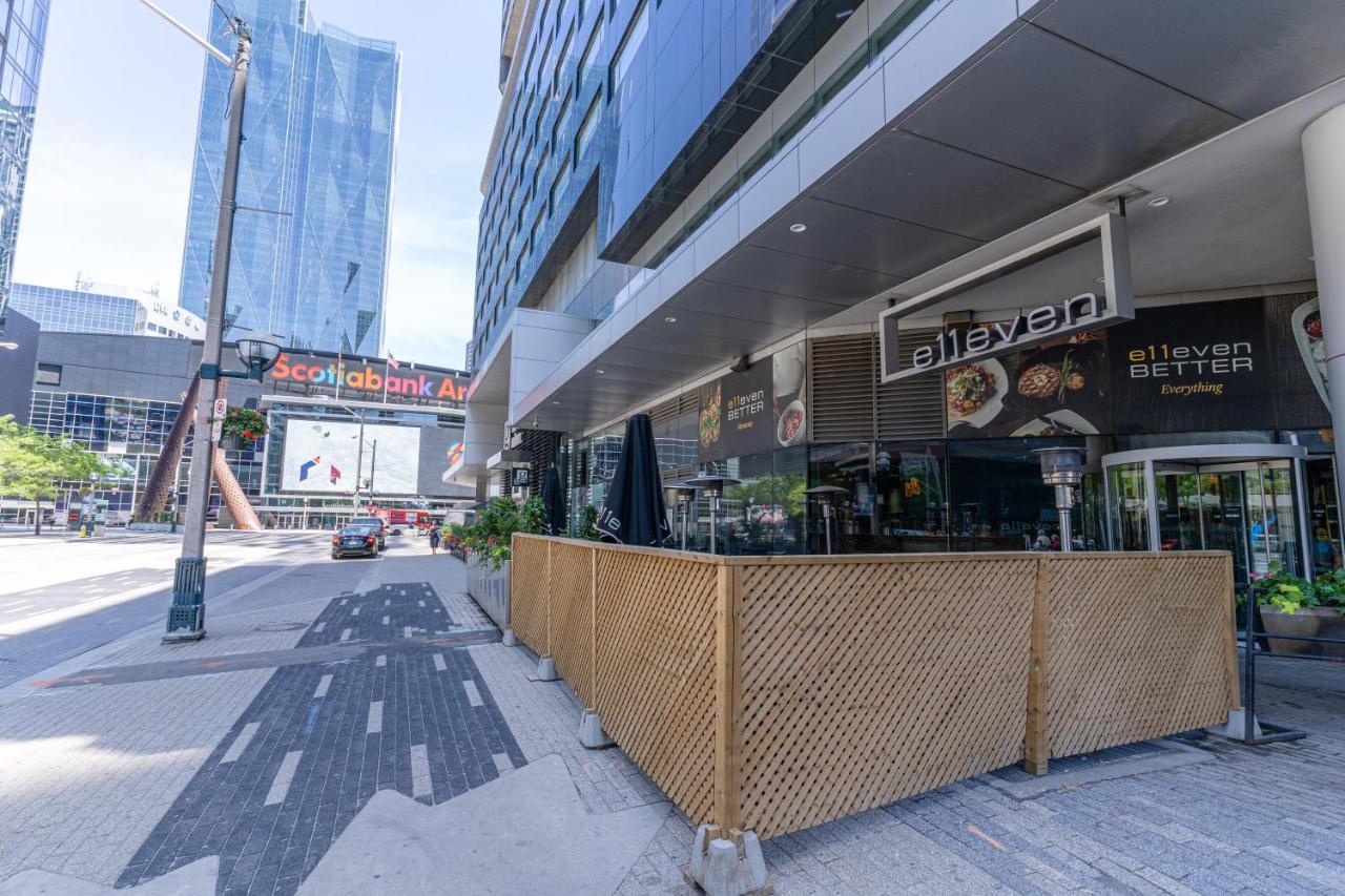 Aparthotel Beautiful Modern Luxurious Scotiabank Arena Toronto