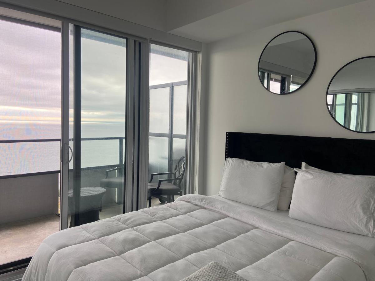 1 Bedroom Waterfront Apartment *