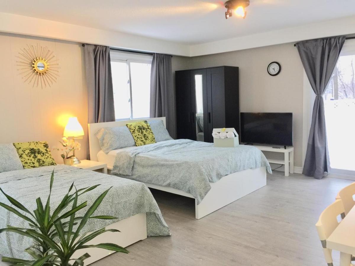 Grandravine/beautiful Unit Near Downtown Toronto