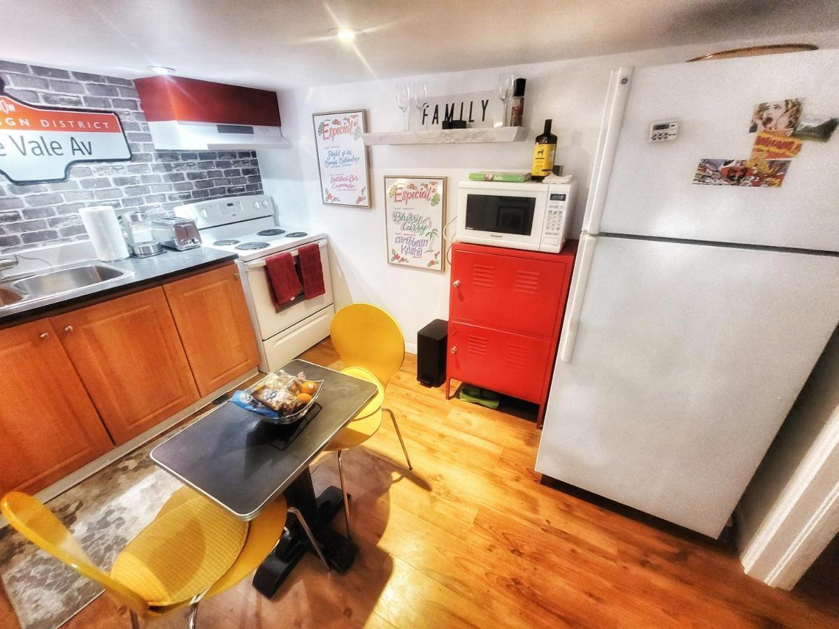 Apartment Bright Pop Art Inspired *