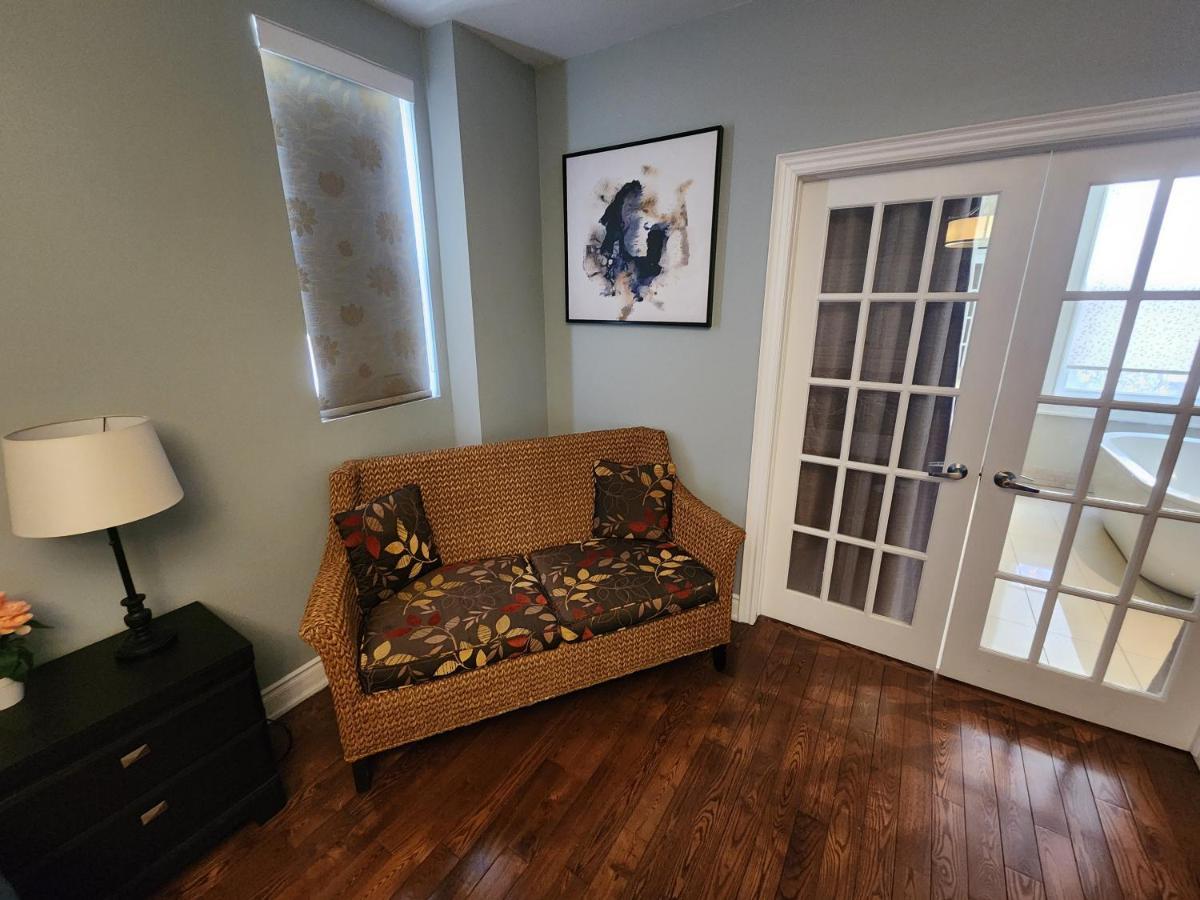 Heart Of Homestay Toronto