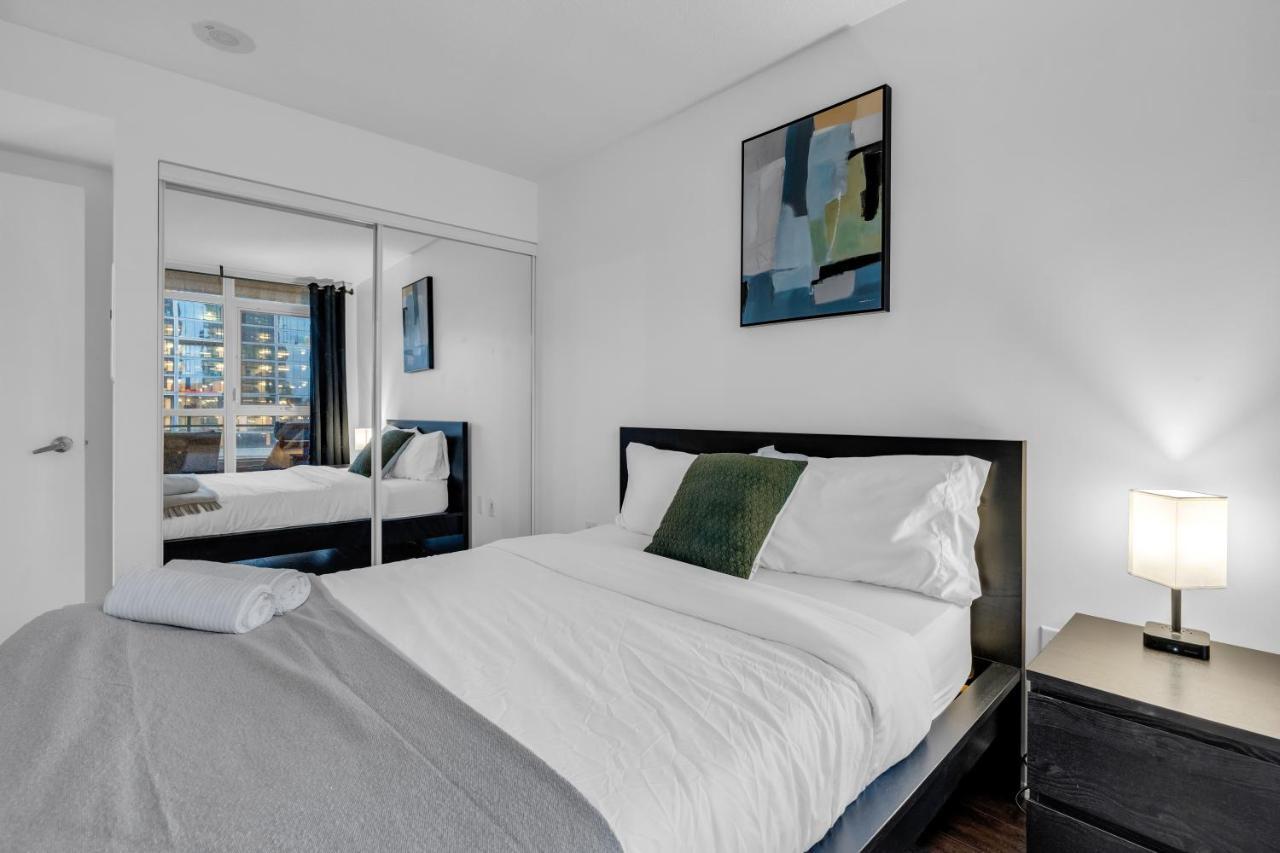 Aparthotel Cityplace Luxury Toronto
