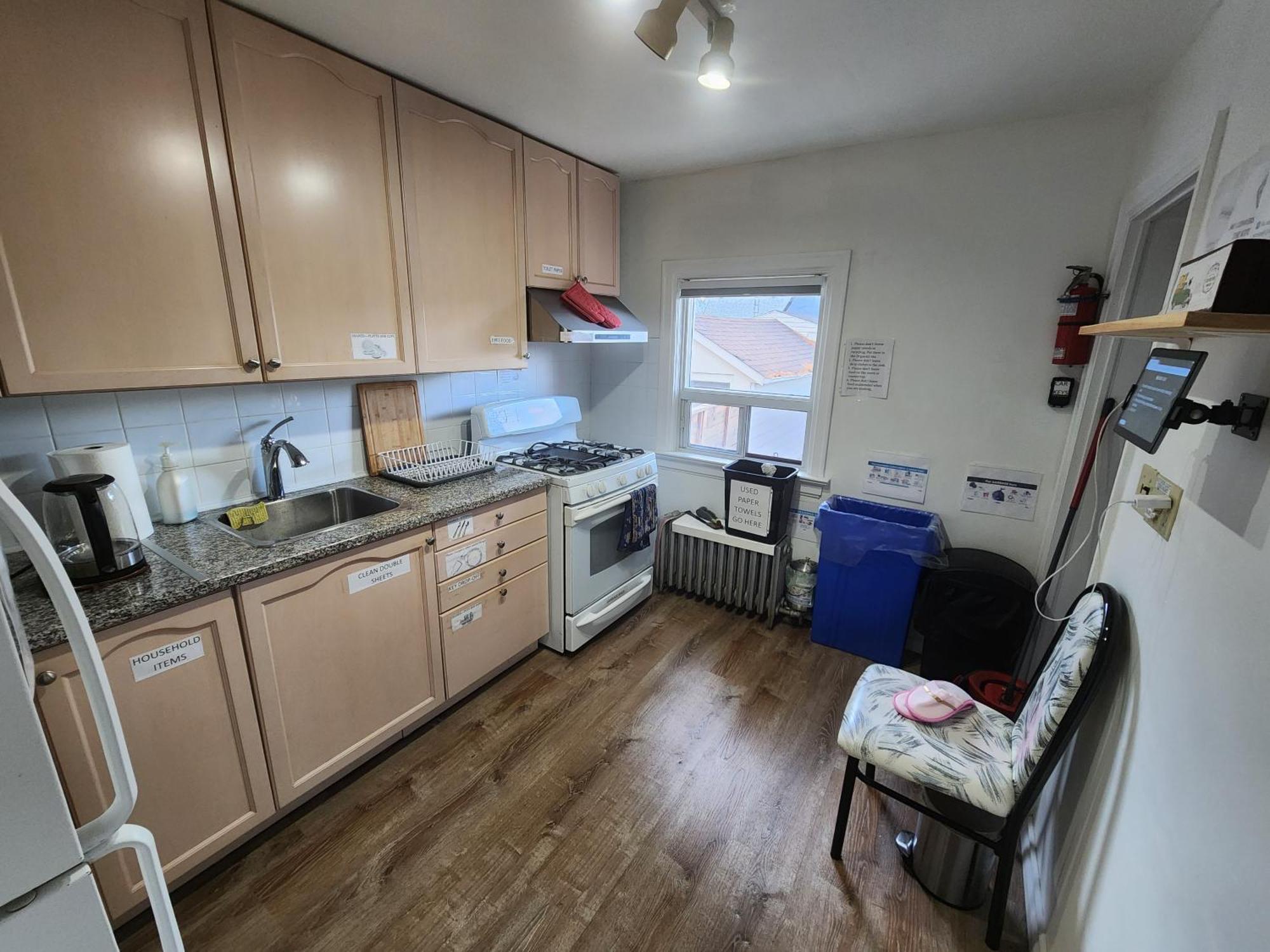 Affordable/quiet Private Toronto