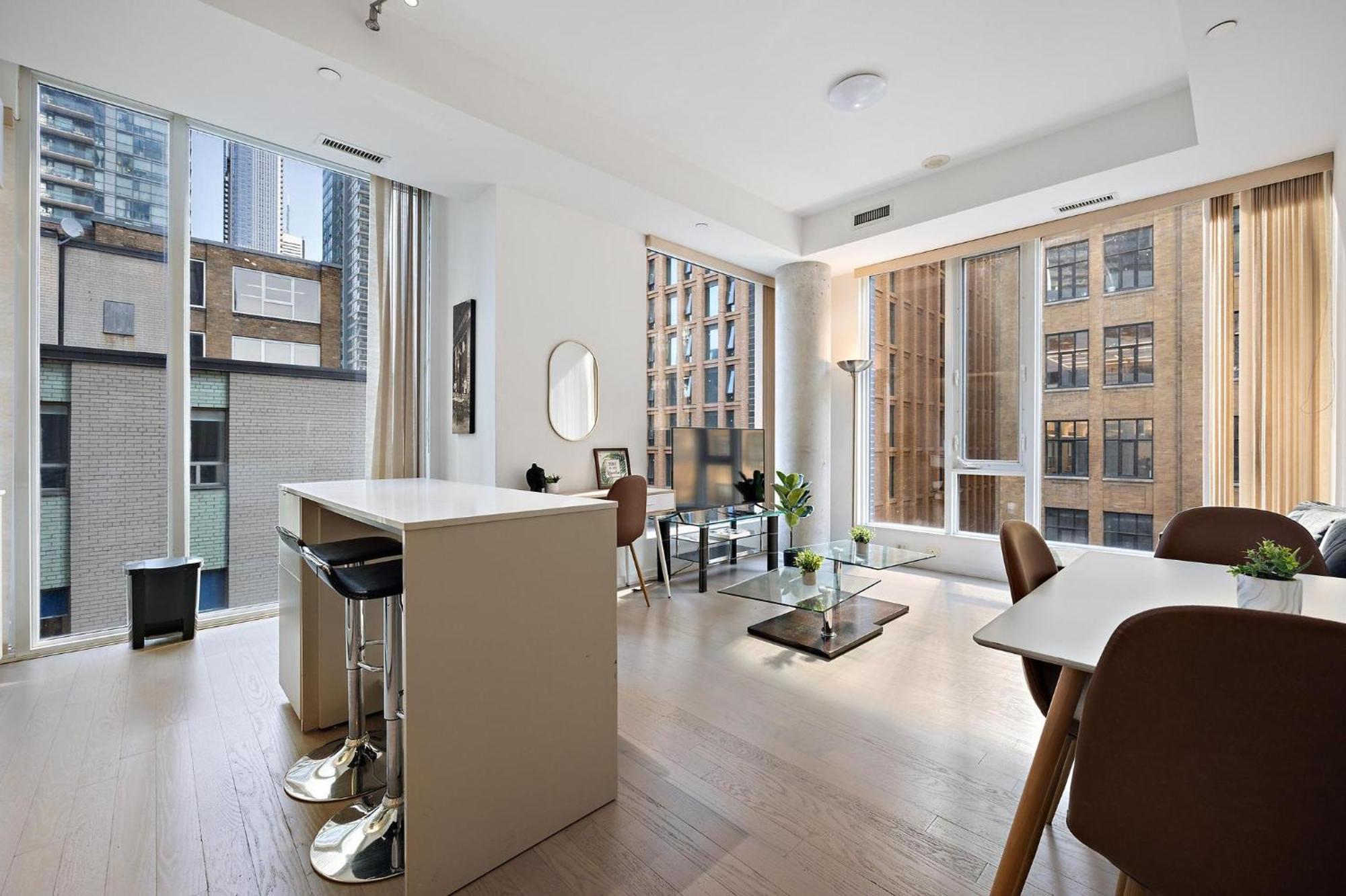 Trendy 1bedroom Downtown Apartment