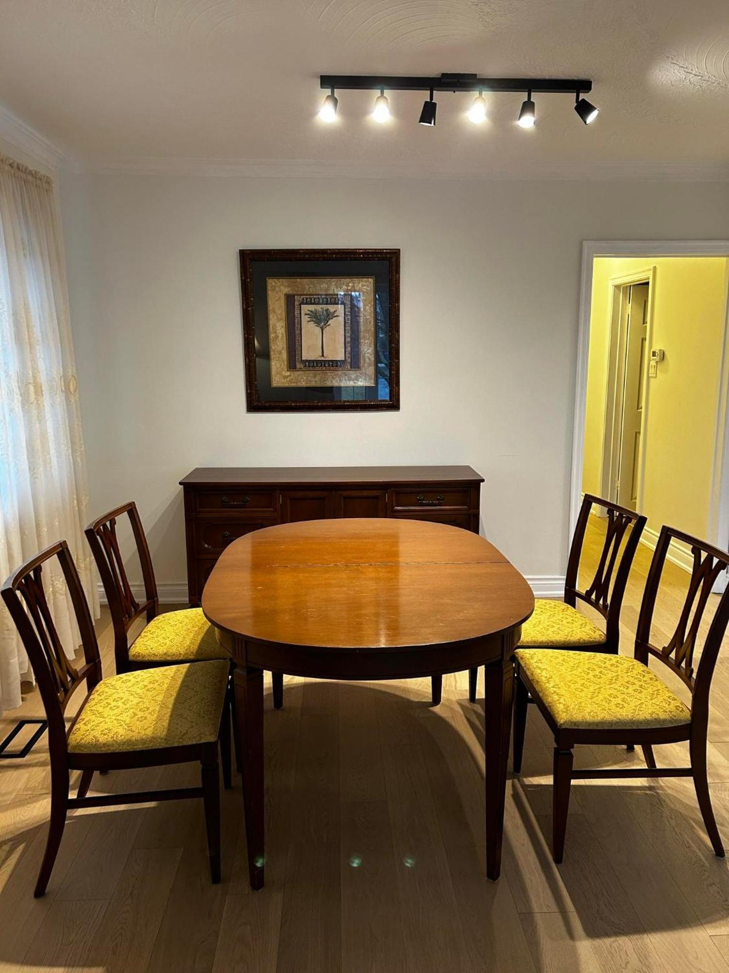 Peaceful Cosy With Garden View, Private Parking Guest house
