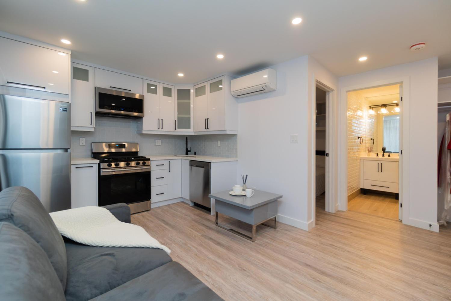 My Cozy In Apartment Toronto