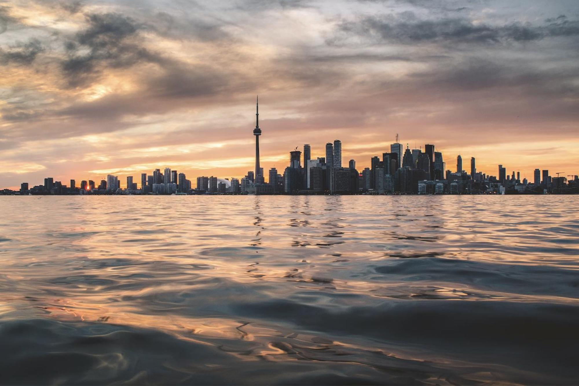 Entertainment District - King Bed - Close To Core - Dome - Scotiabank - Cne - York - Near King St W Apartment Toronto