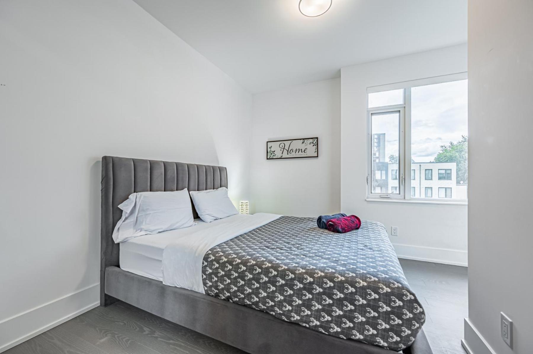 Luxury Close To Rogers Center In Downtown Core Guest house *