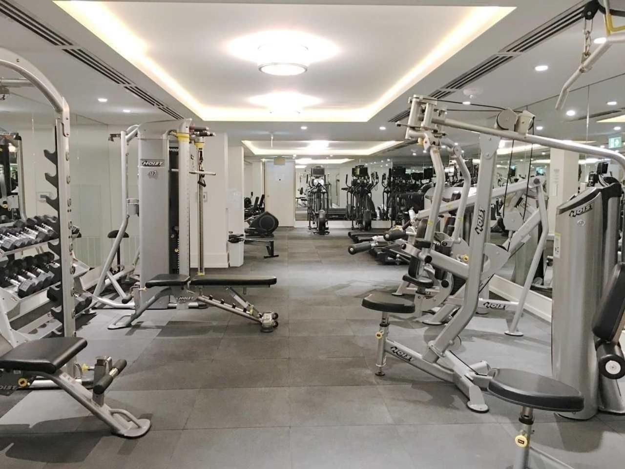 Apartment Luxury View In Downtown 3 Bedroom 2.5 Bathroom 1 Parking