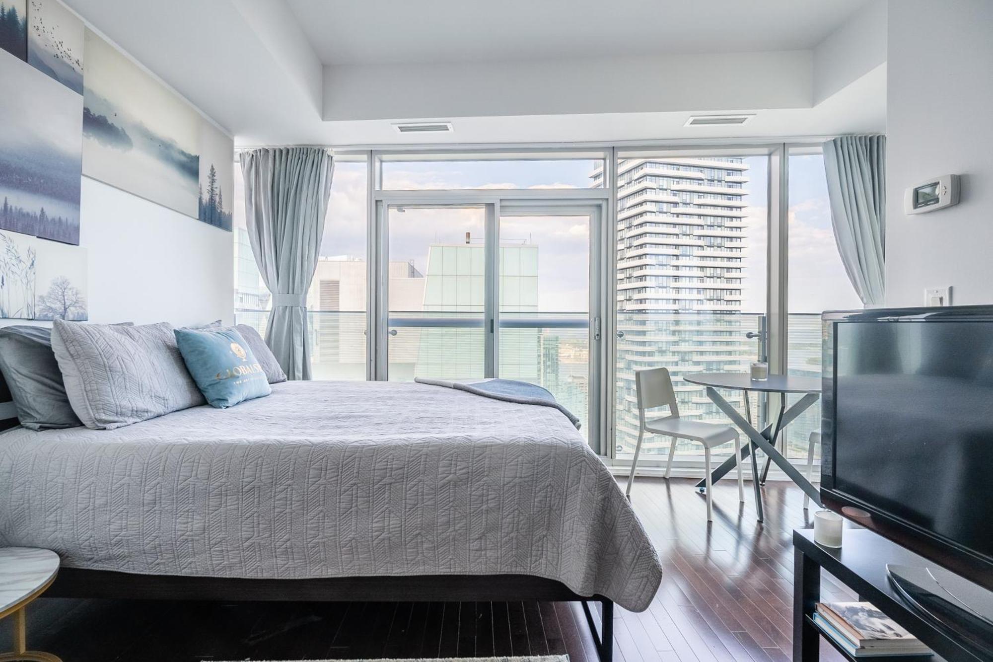 Globalstay Gorgeous Downtown * Toronto