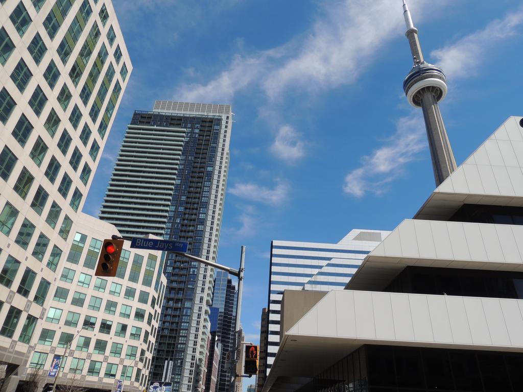 Vacation - Executive Underground One-bedroom Toronto