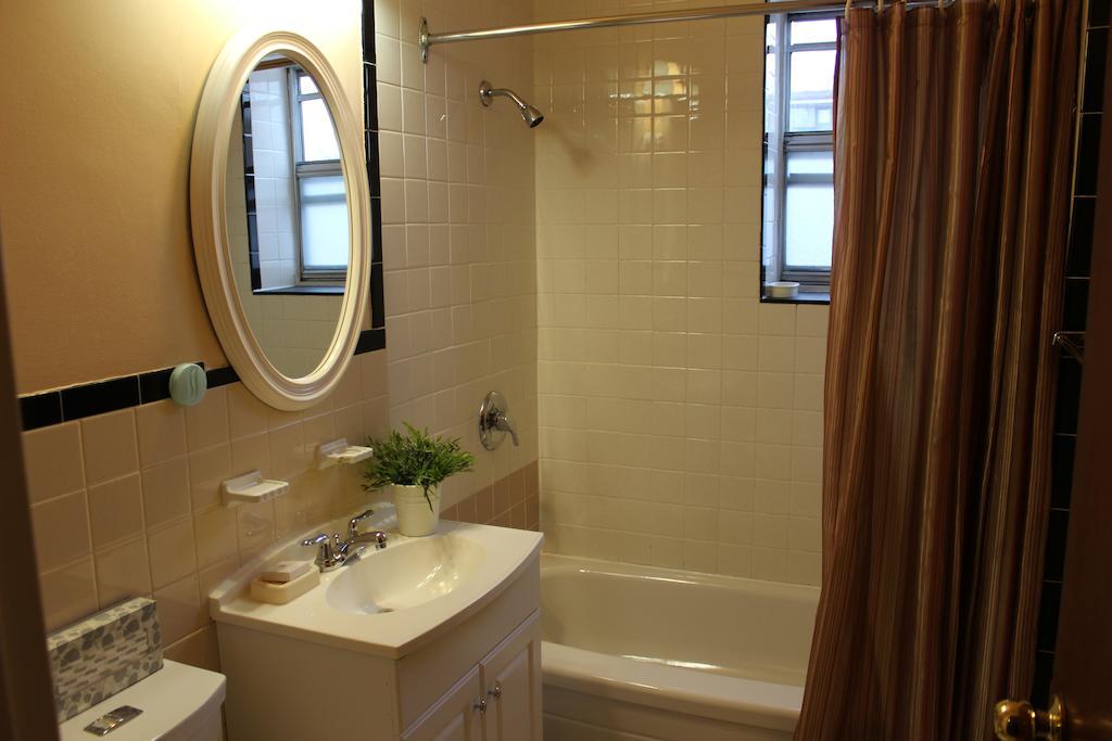 Petryla Estates Furnished * Toronto