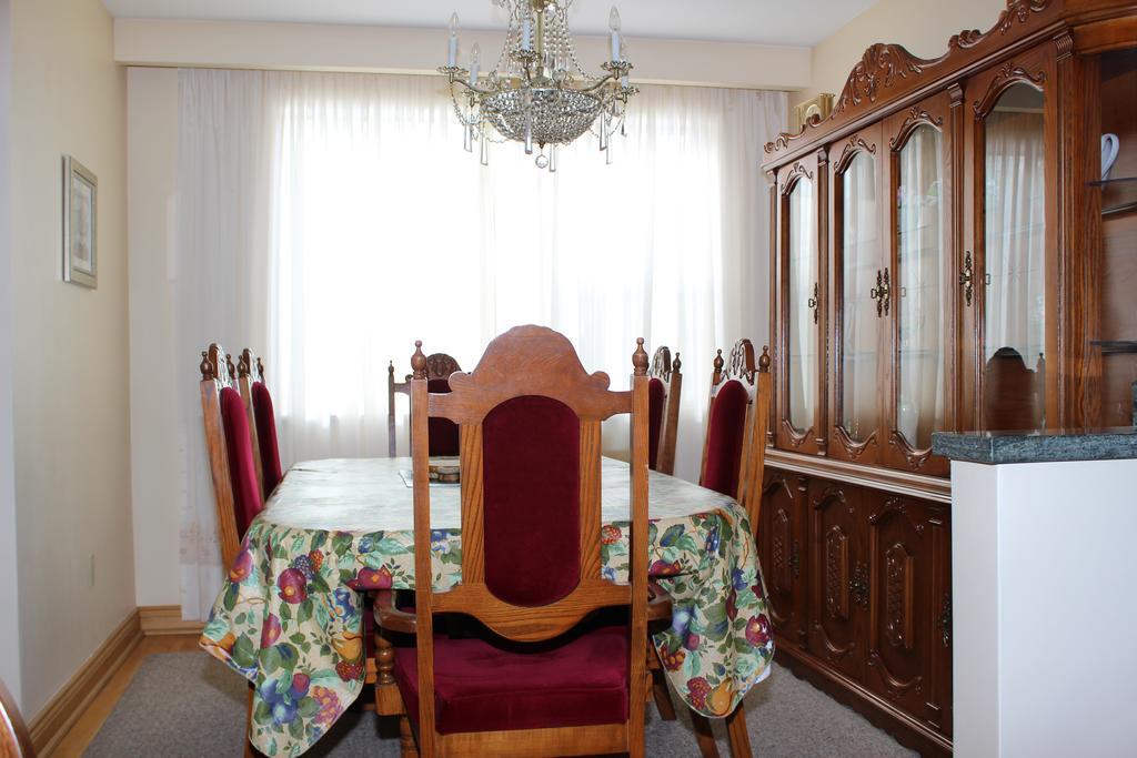 Apartment Petryla Estates Furnished Toronto