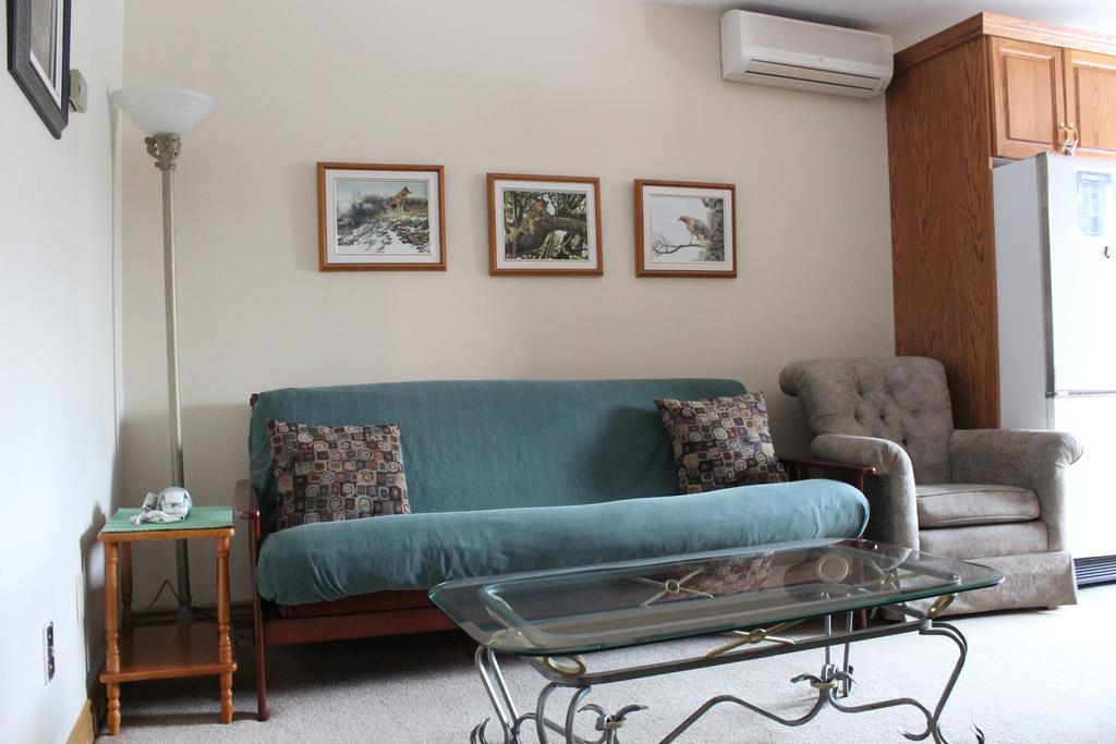 Petryla Estates Furnished Apartment *