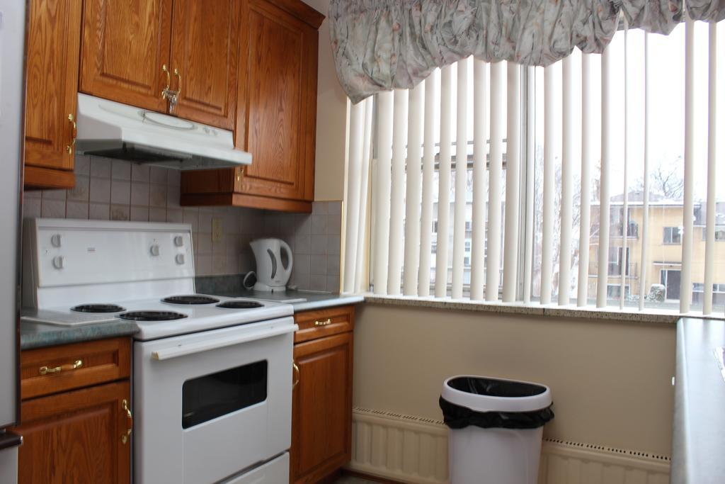 Apartment Petryla Estates Furnished Toronto