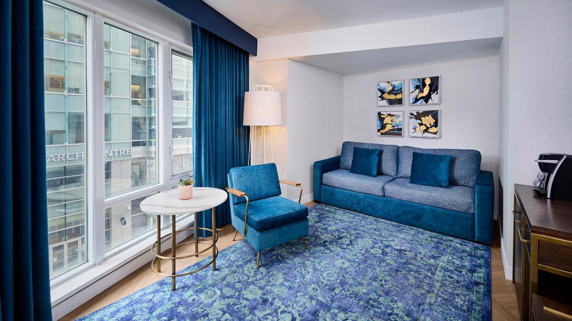 Pantages Centre Hotel Toronto