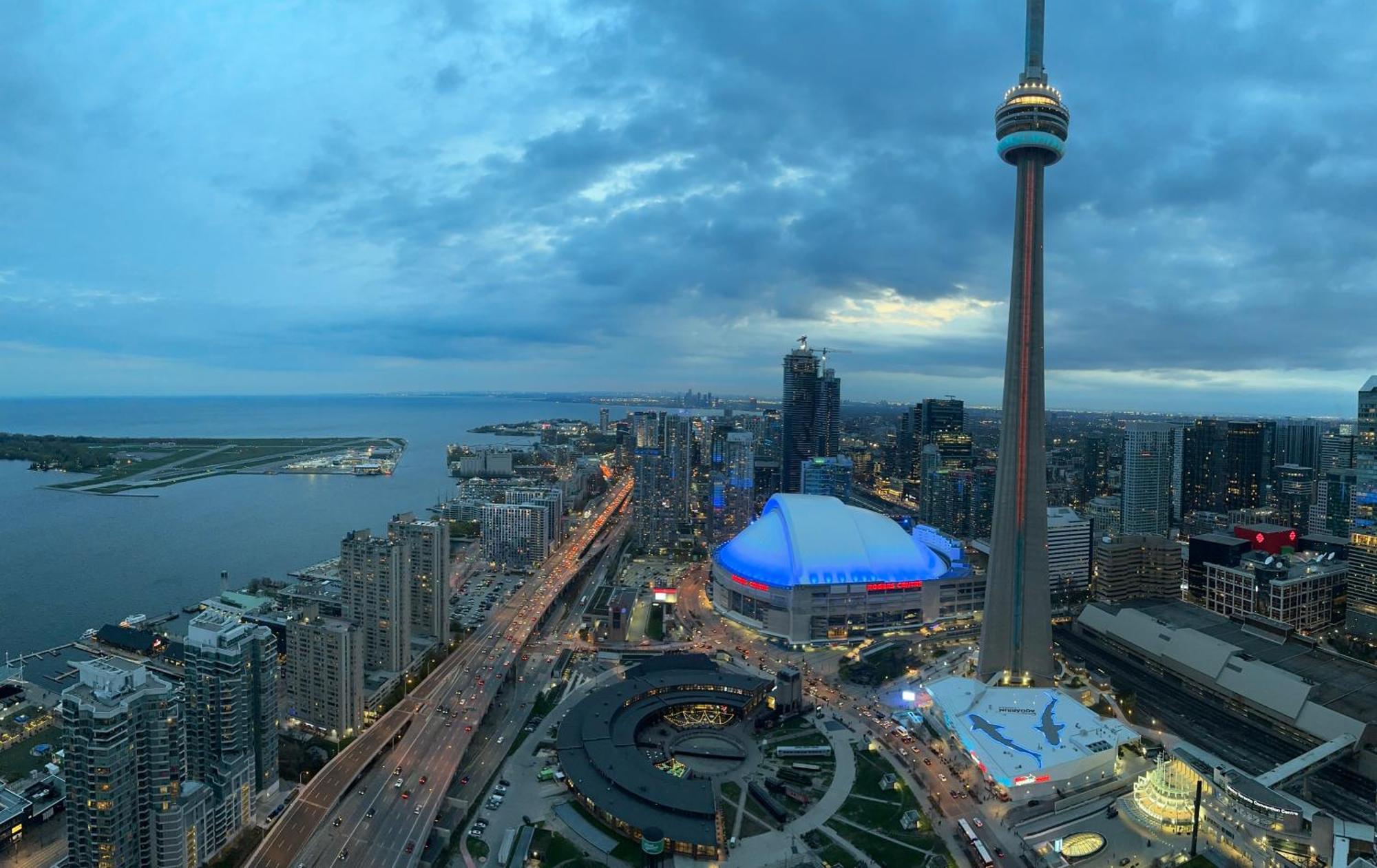 Apartment Downtown, Luxury Condo, Cn Tower, Rogers Center, Scocia Arena, Unobstructed View