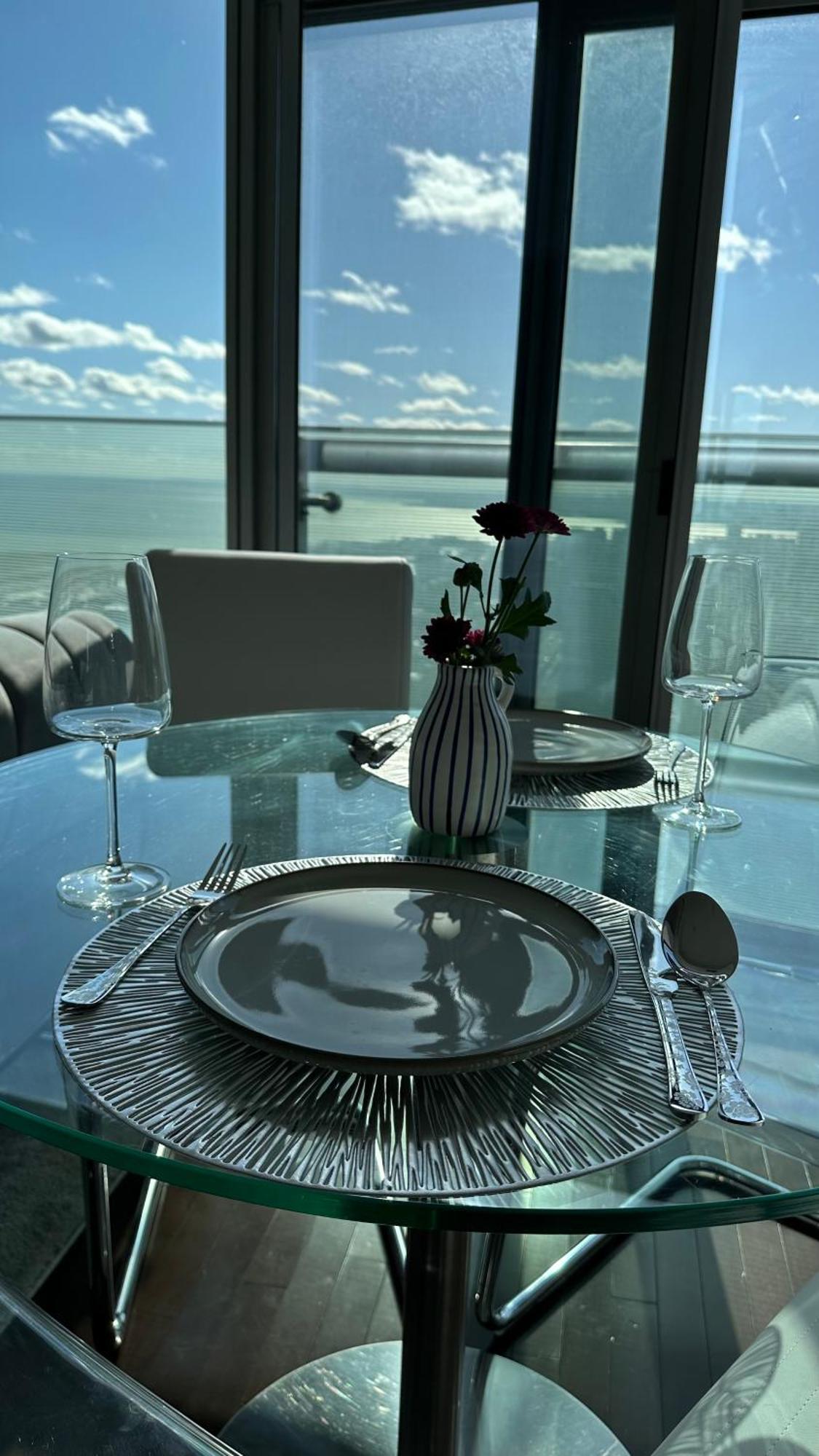 Downtown, Luxury Condo, Cn Tower, Rogers Center, Scocia Arena, Unobstructed View *
