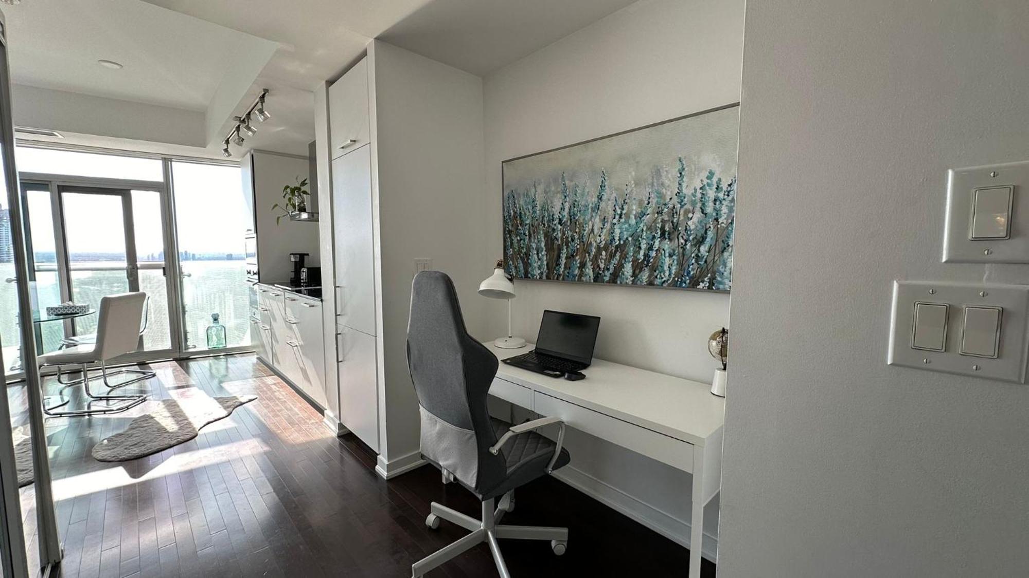 Downtown, Luxury Condo, Cn Tower, Rogers Center, Scocia Arena, Unobstructed View Apartment *