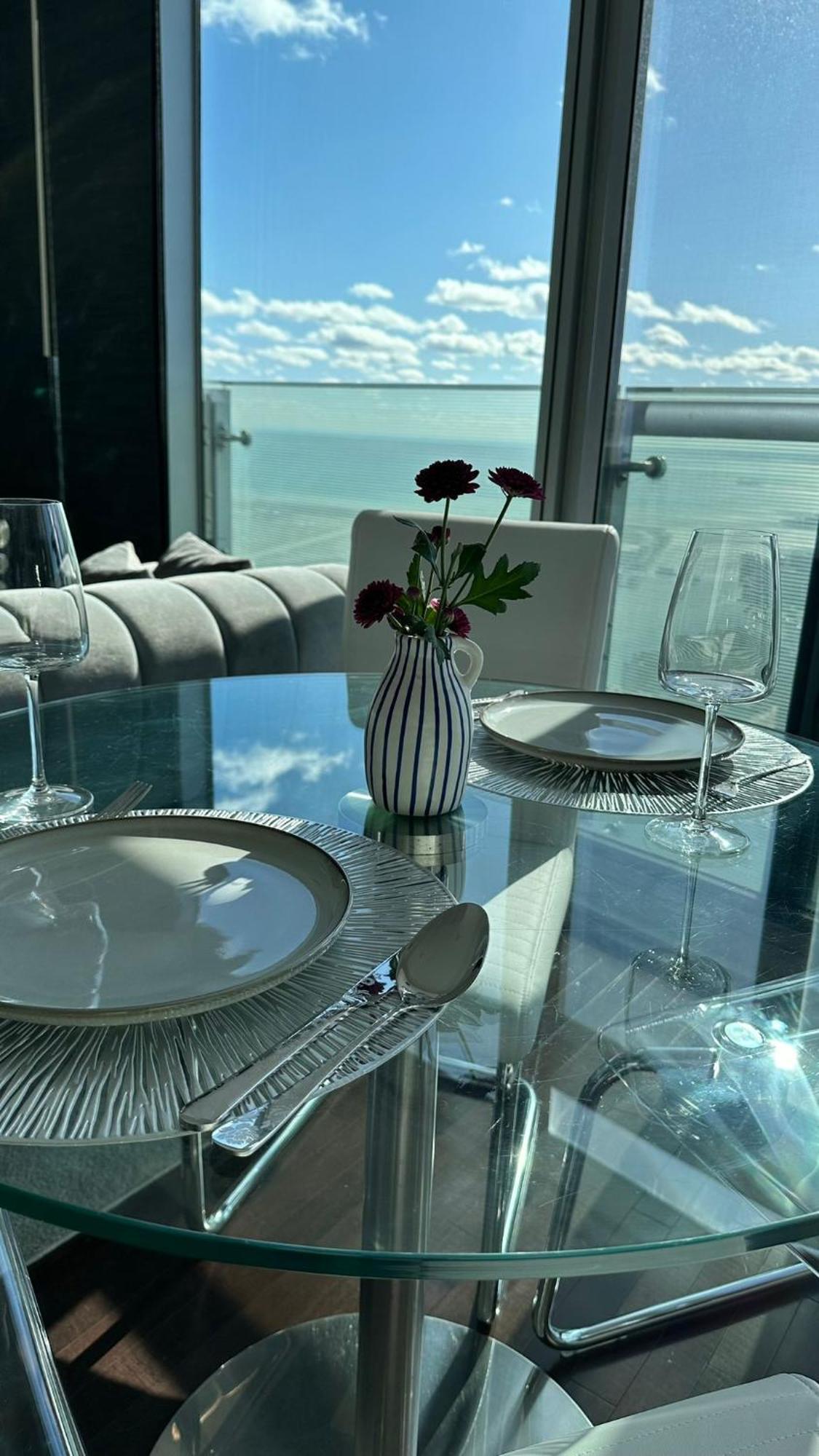 Downtown, Luxury Condo, Cn Tower, Rogers Center, Scocia Arena, Unobstructed View * Toronto