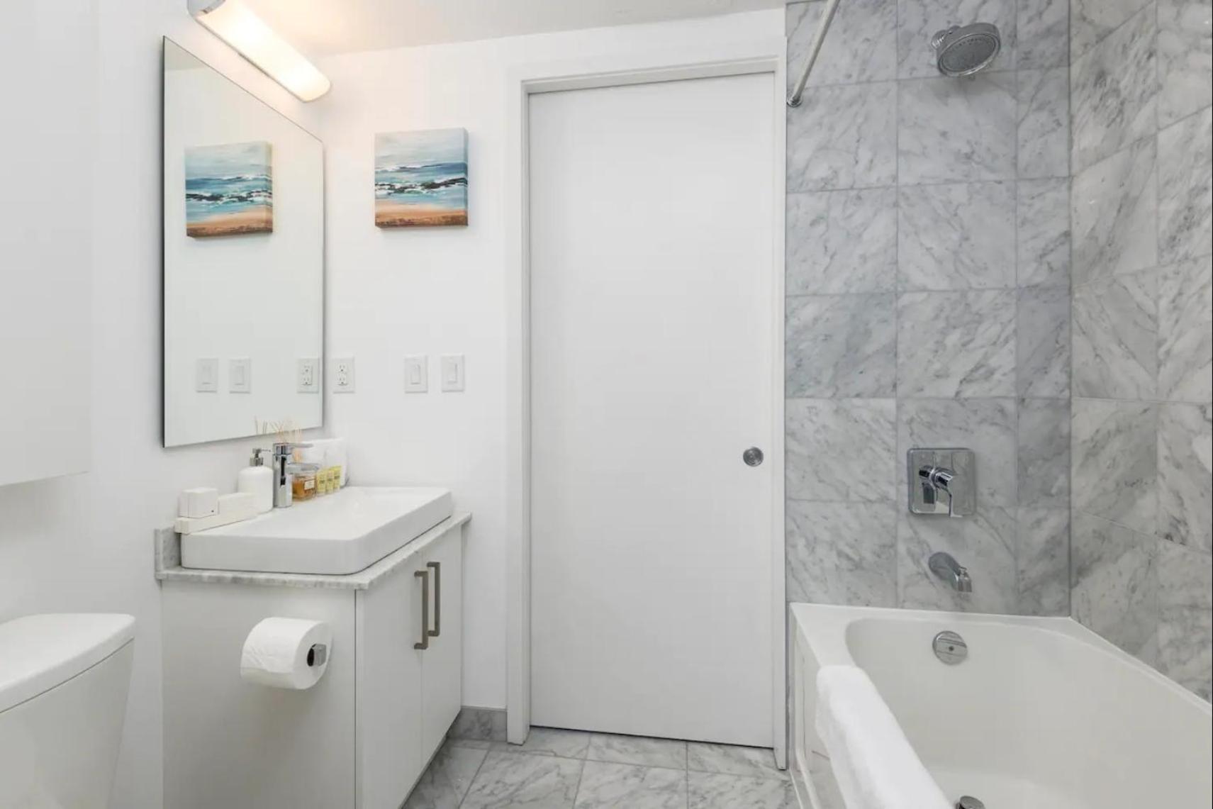 Apartment Executive 1 Bedroom - Cn Tower & City View