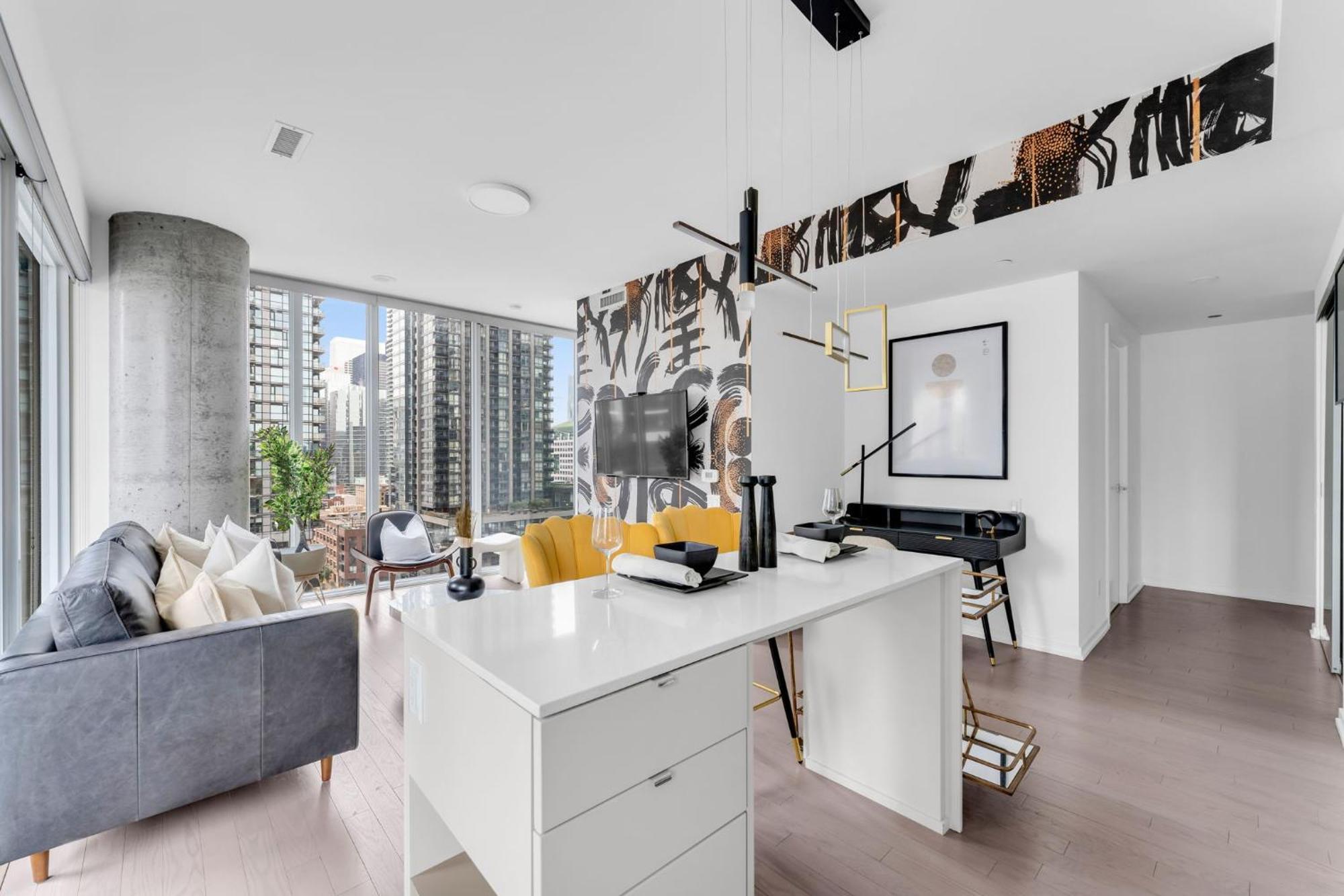 Bespoke 1br Entertainment District *