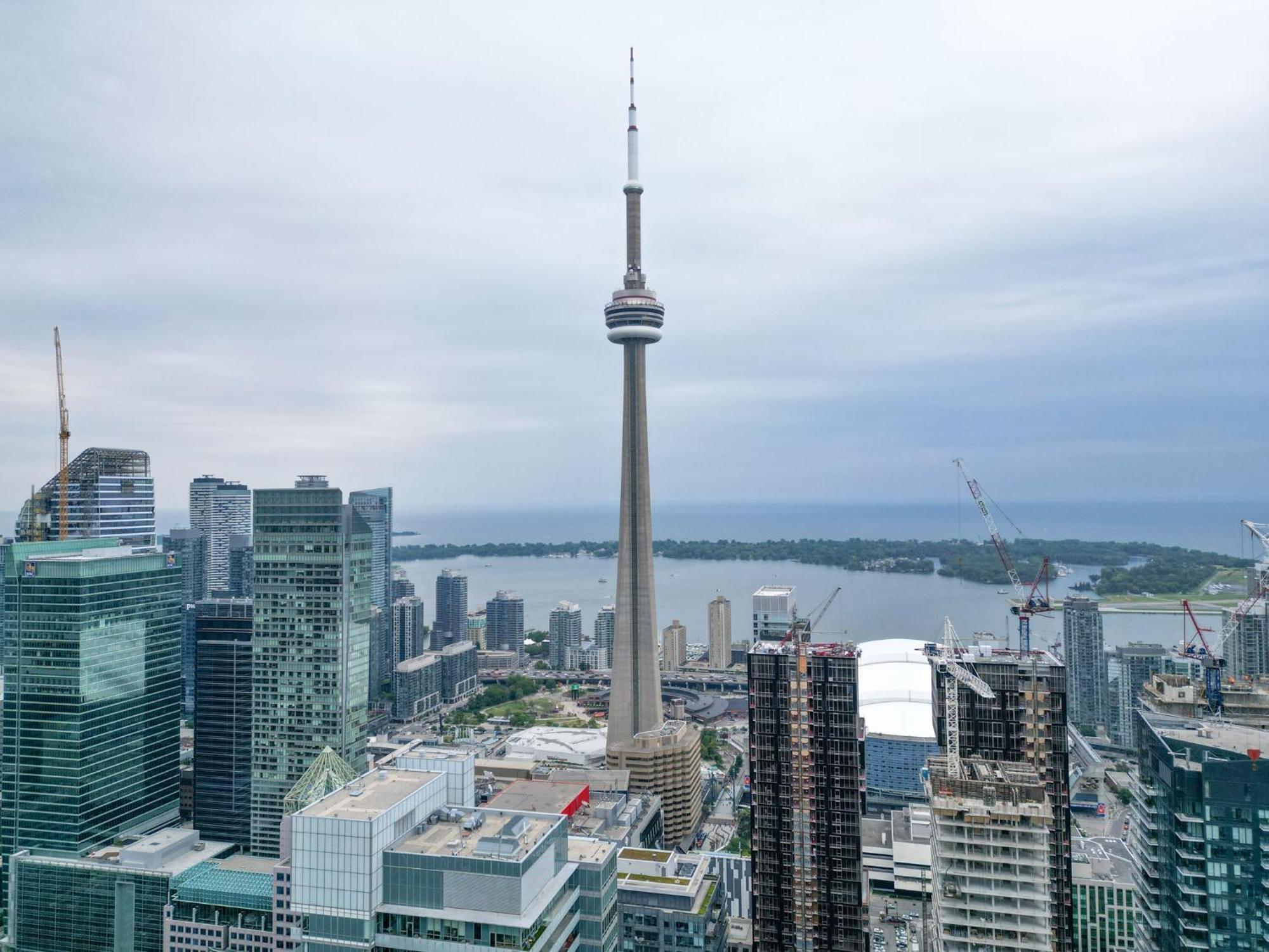 Bespoke 1br Entertainment District * Toronto