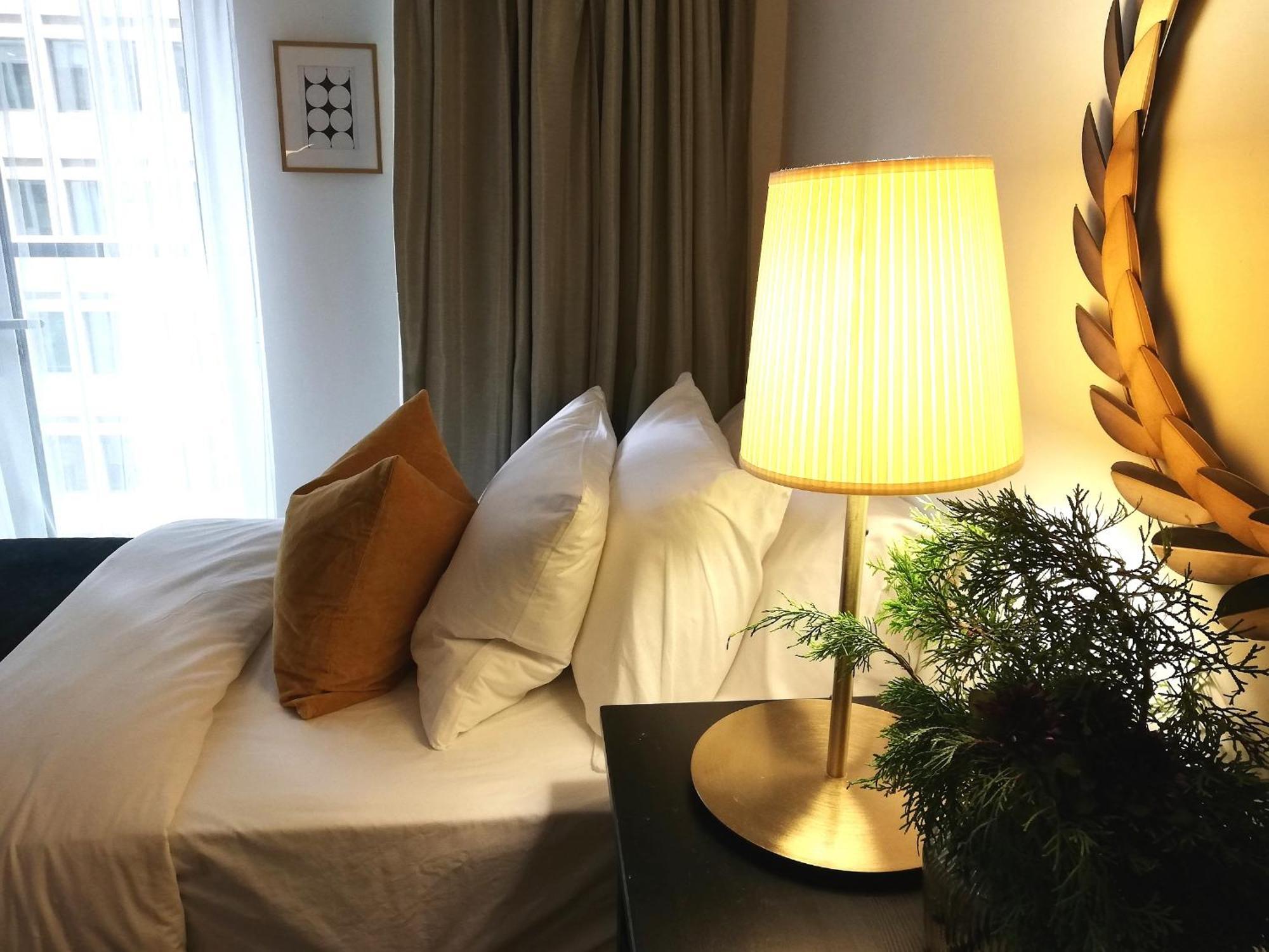 Aparthotel Stylish Downtown Residential Toronto