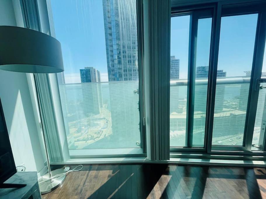 Downtown By Unionstationscotiaarena Apartment