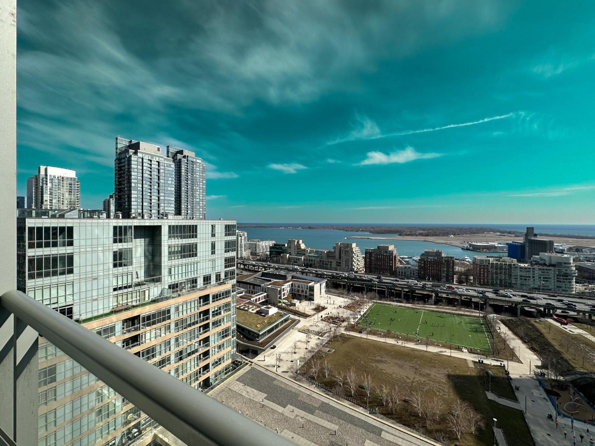 Apartment Comfortable Near Rogers Centre Cn Tower & Free Parking *