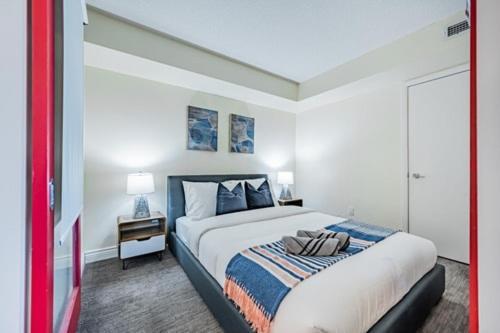 Fort York - Cne Apartment