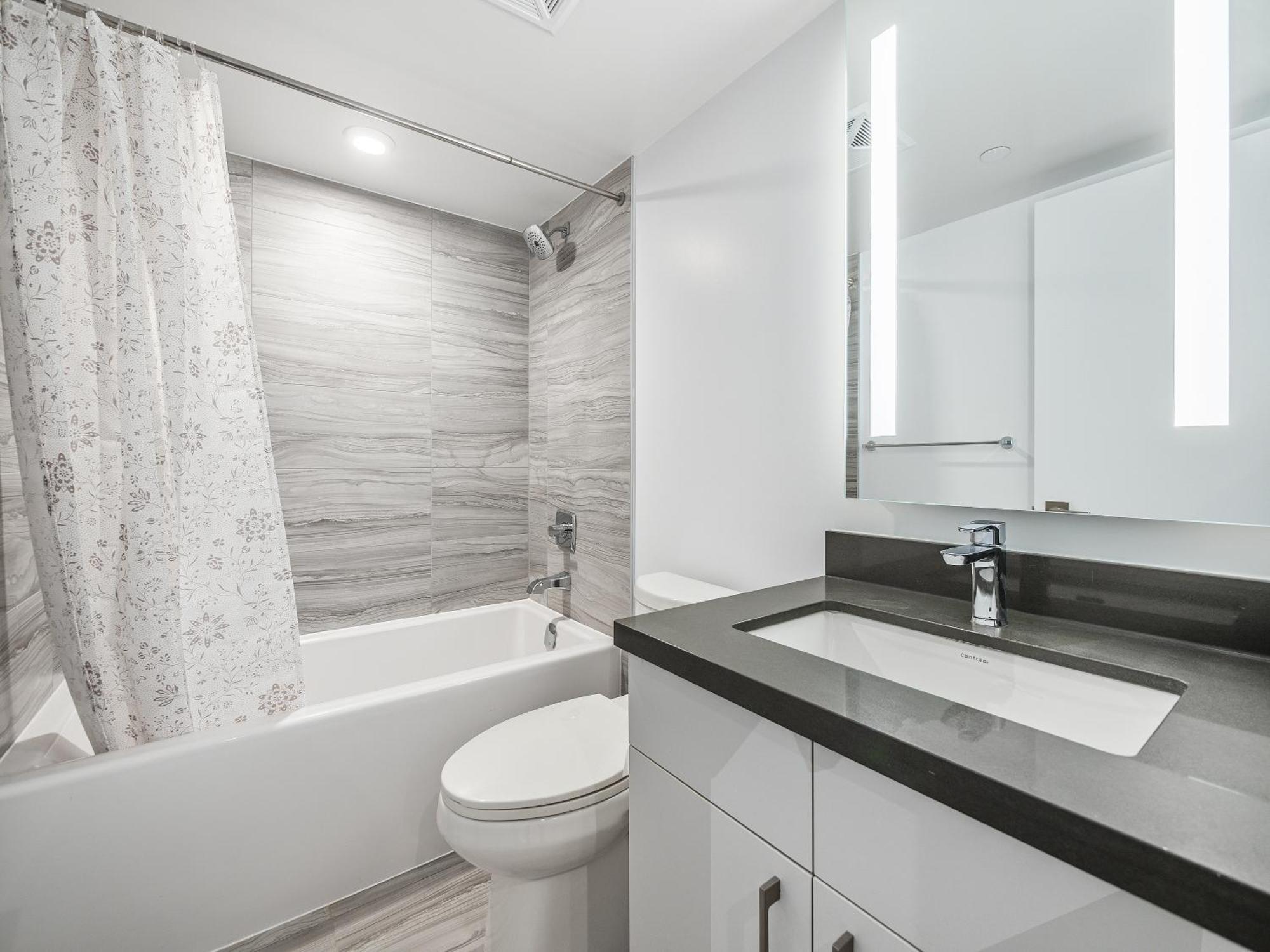 Apartment Yorkville Plaza - Pool & Hot Tub *
