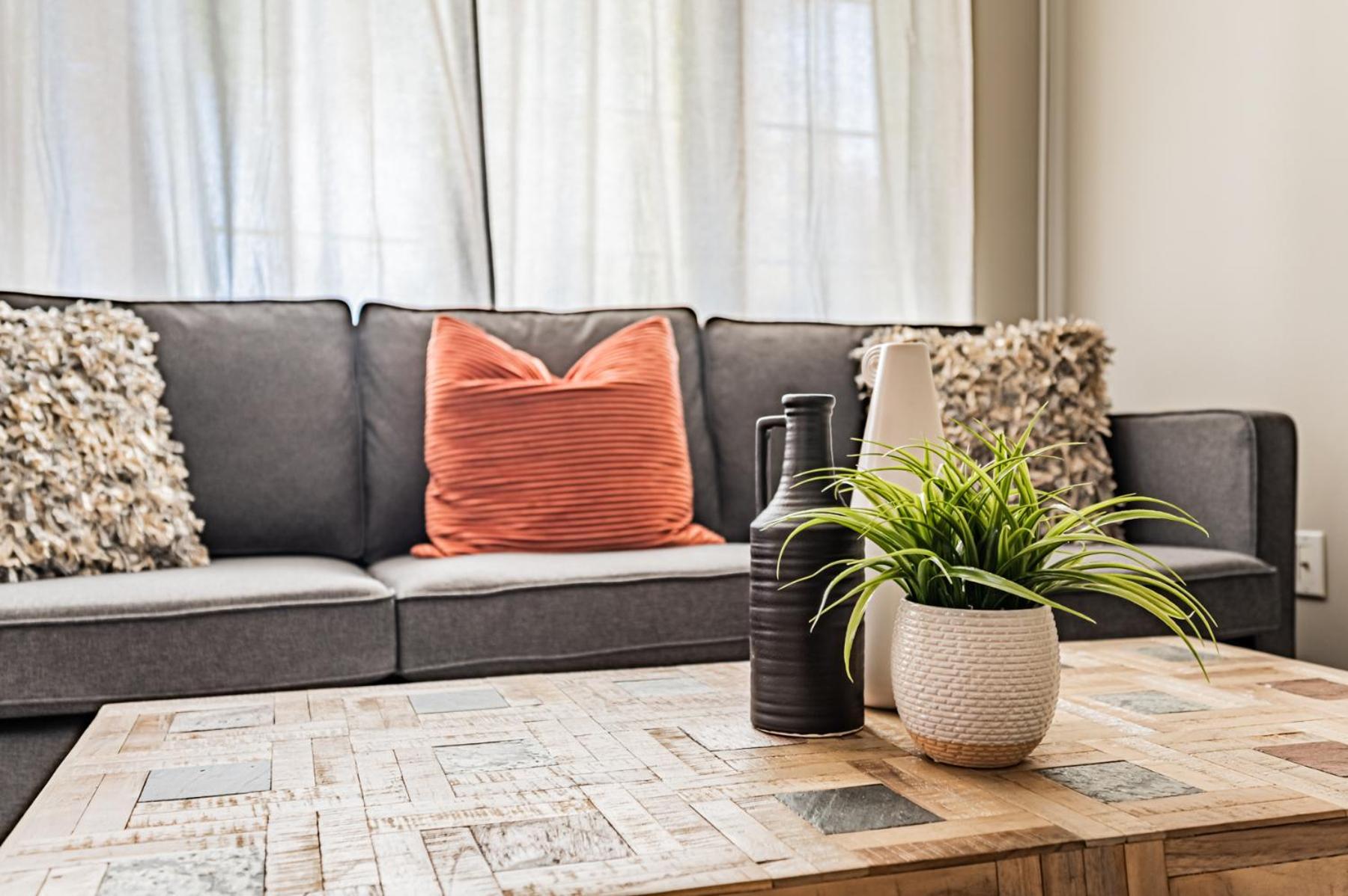Apartment Squires Toronto