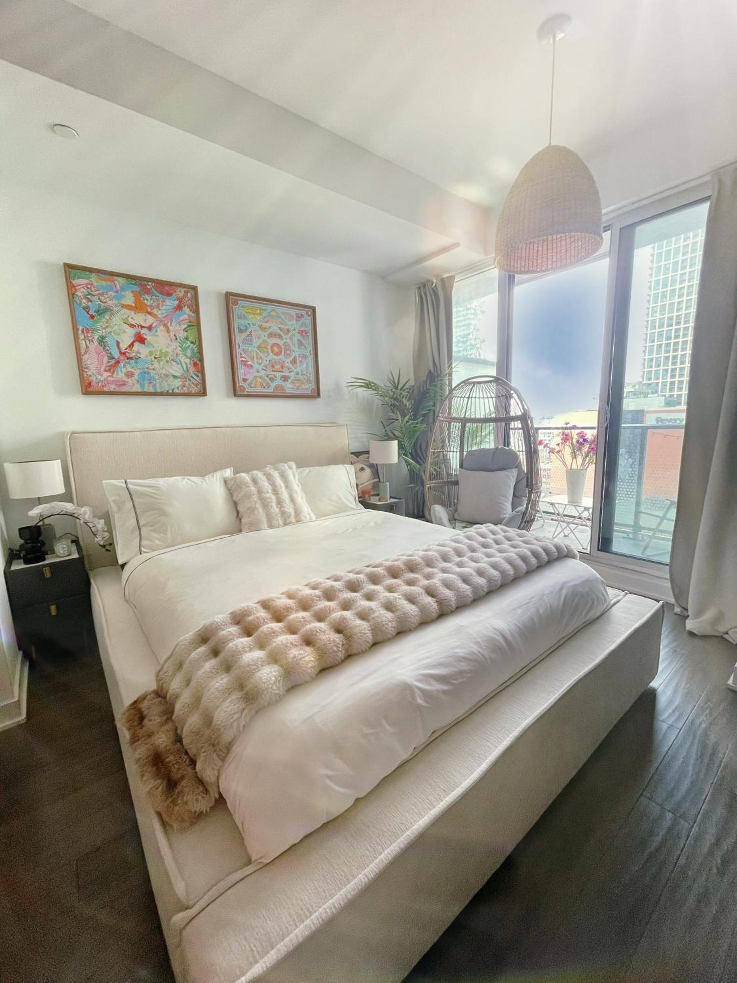 Infivilla King In Downtown Near Cn Tower Rogers Centre B Apartment Toronto