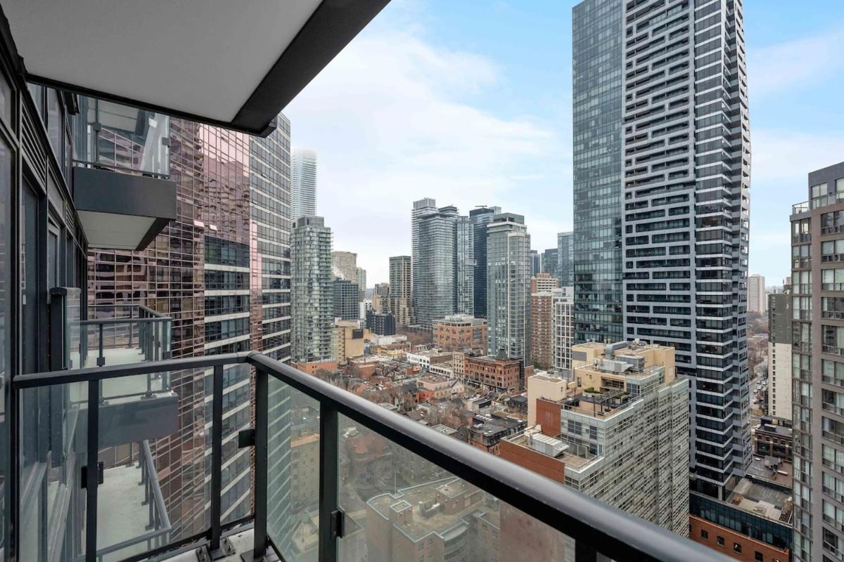Pleasant 1br Sofa Bed Close To Uoft Toronto