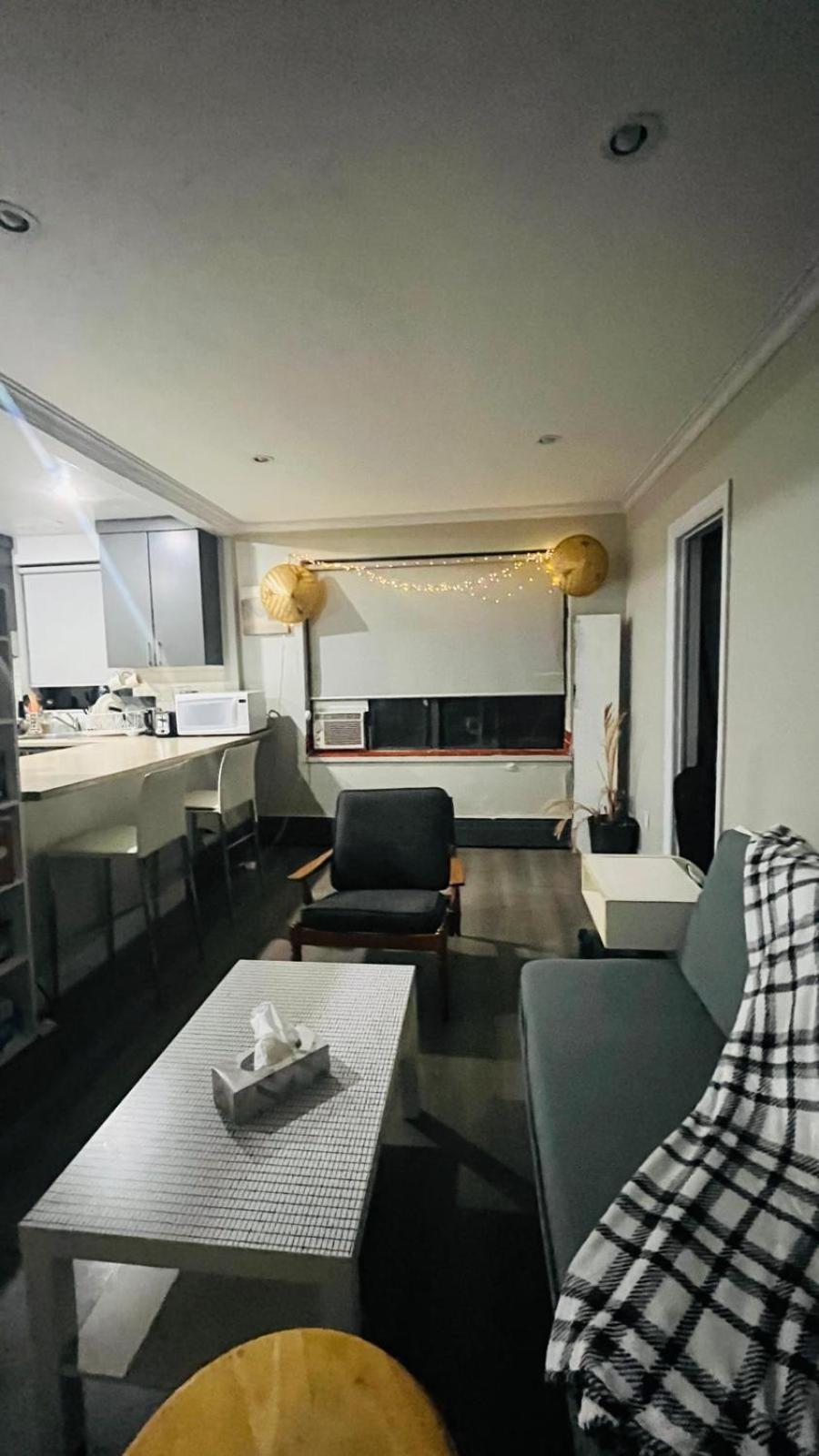 Cozy Apartment Toronto