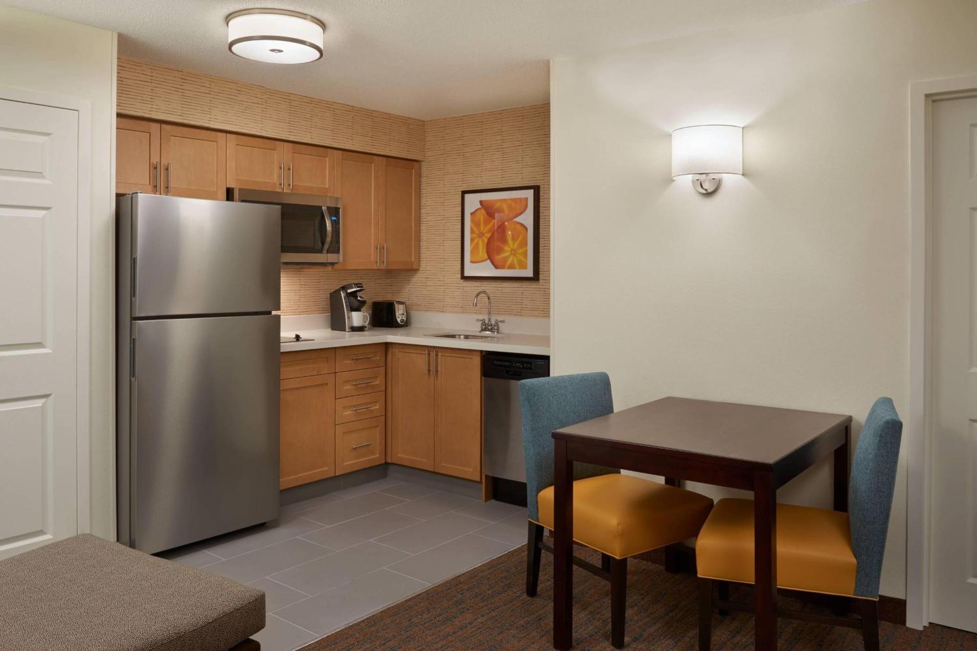 By Marriott Airport Toronto
