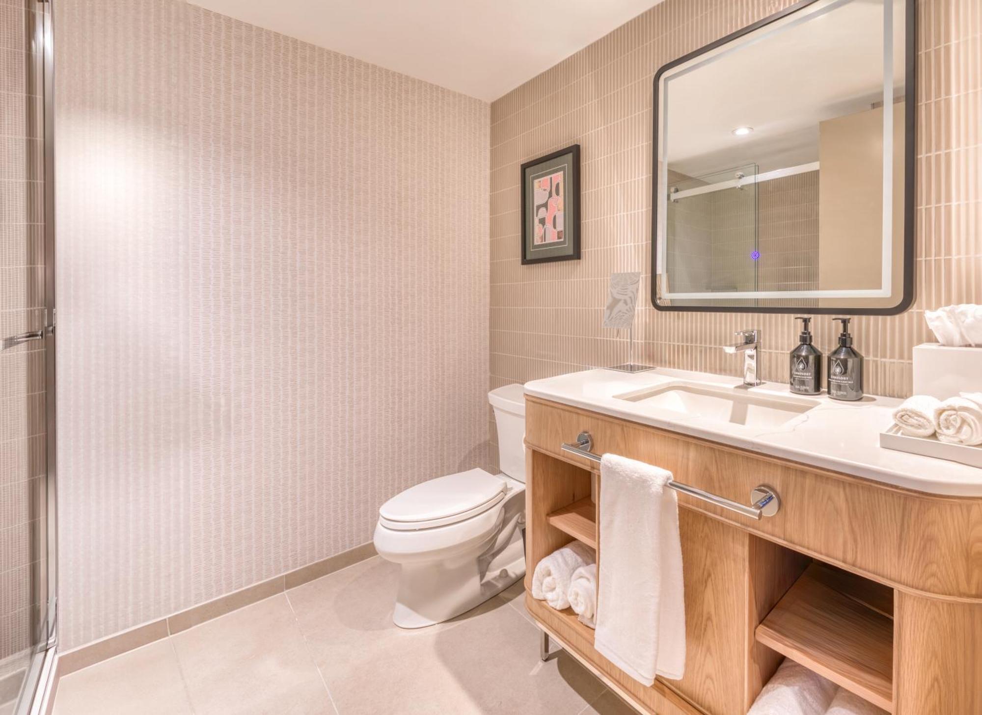 Toor Toronto, Part Of Jdv By Hyatt Toronto